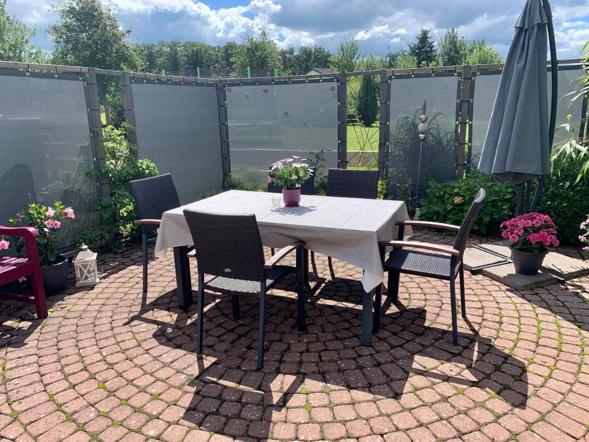 Meine Oase Ferienwohnung !!! Nicht Fuer Monteure !!! Horn-Bad Meinberg Exteriör bild